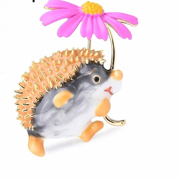 Lovely Hold Flower Hedgehog Brooch - Picture 6 of 6